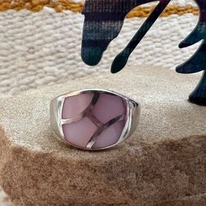 ❤️ Zuni Style Inlaid Mother of Pearl Signed “NF” Ring Size 6.5 5gm VINTAGE